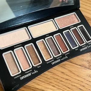 It Cosmetics “Superhero” Palette